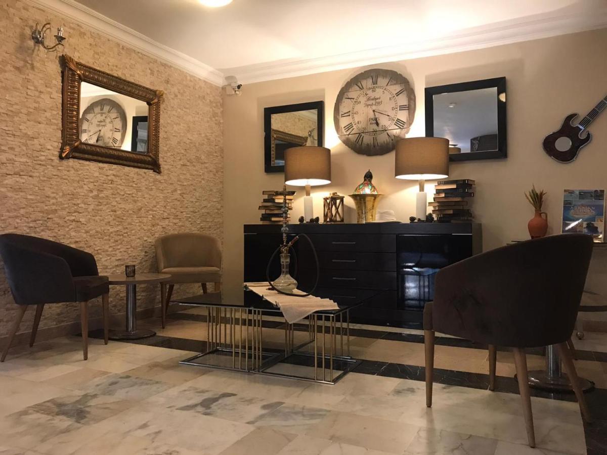Beyaz Melek Apart Hotel Antalya Buitenkant foto